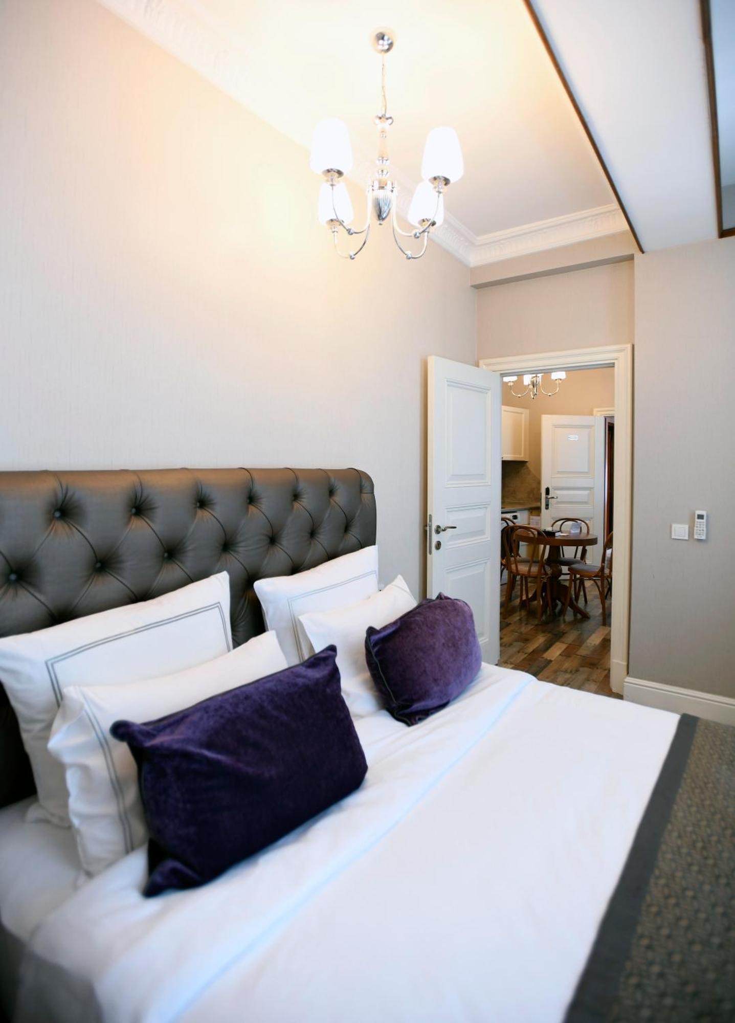 Meroddi Pera Flats Istanbul Exterior foto