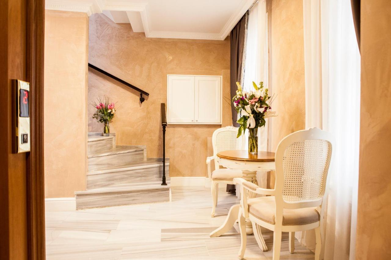 Meroddi Pera Flats Istanbul Exterior foto